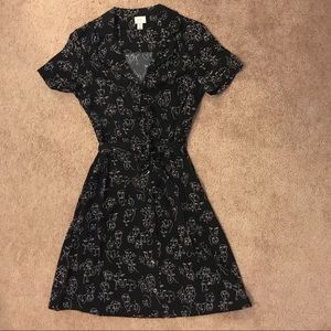NWOT Button Down Short Sleeve Dress w/ Faces